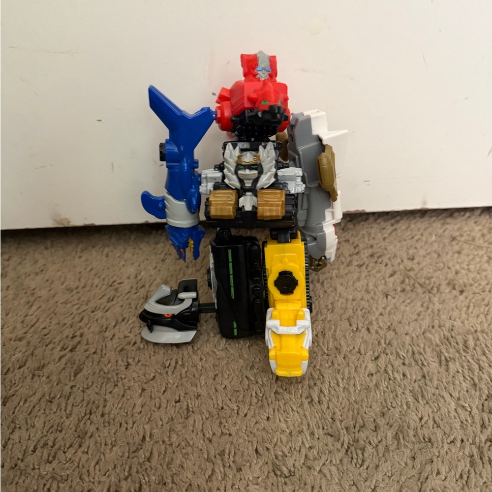 McDonald's 2013 Power Rangers Mega Force Gosei Megazord Happy Meal missing Wings